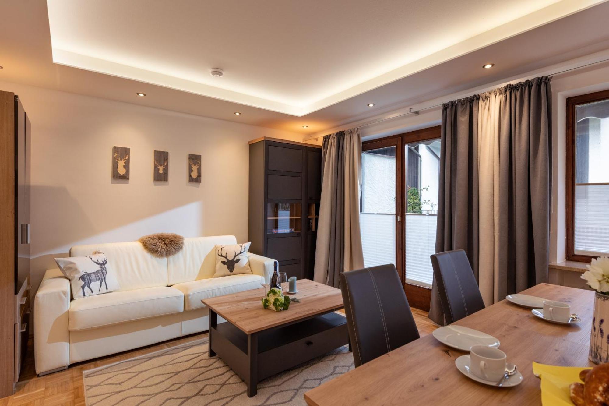 Ferienhaus Wildbarren - Alpenmagie Suites Oberaudorf Bagian luar foto